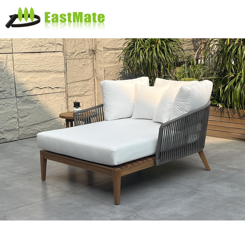 Luxury Teak Rattan Outdoor Lounge Chair, Imported Solid Teak Frame, High Resilience Rattan, Five-Star Hotel Beach Club