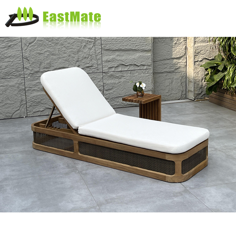 Hotel Outdoor Teak Rattan Lounge Chair with Side Table, Integrated Side Table Design, Solid Teak Frame, Rattan Seat, Pool VIP Lounge Area